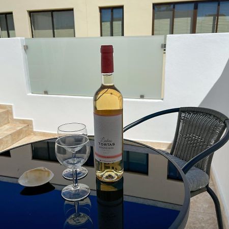 Our Charming House Apartment Портиман Екстериор снимка