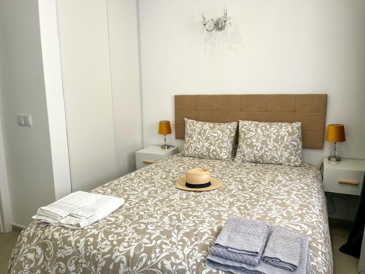 Our Charming House Apartment Портиман Екстериор снимка