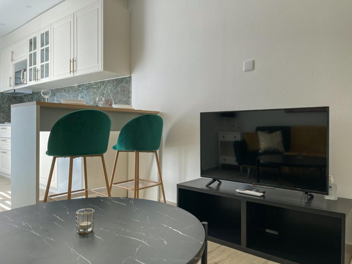 Our Charming House Apartment Портиман Екстериор снимка
