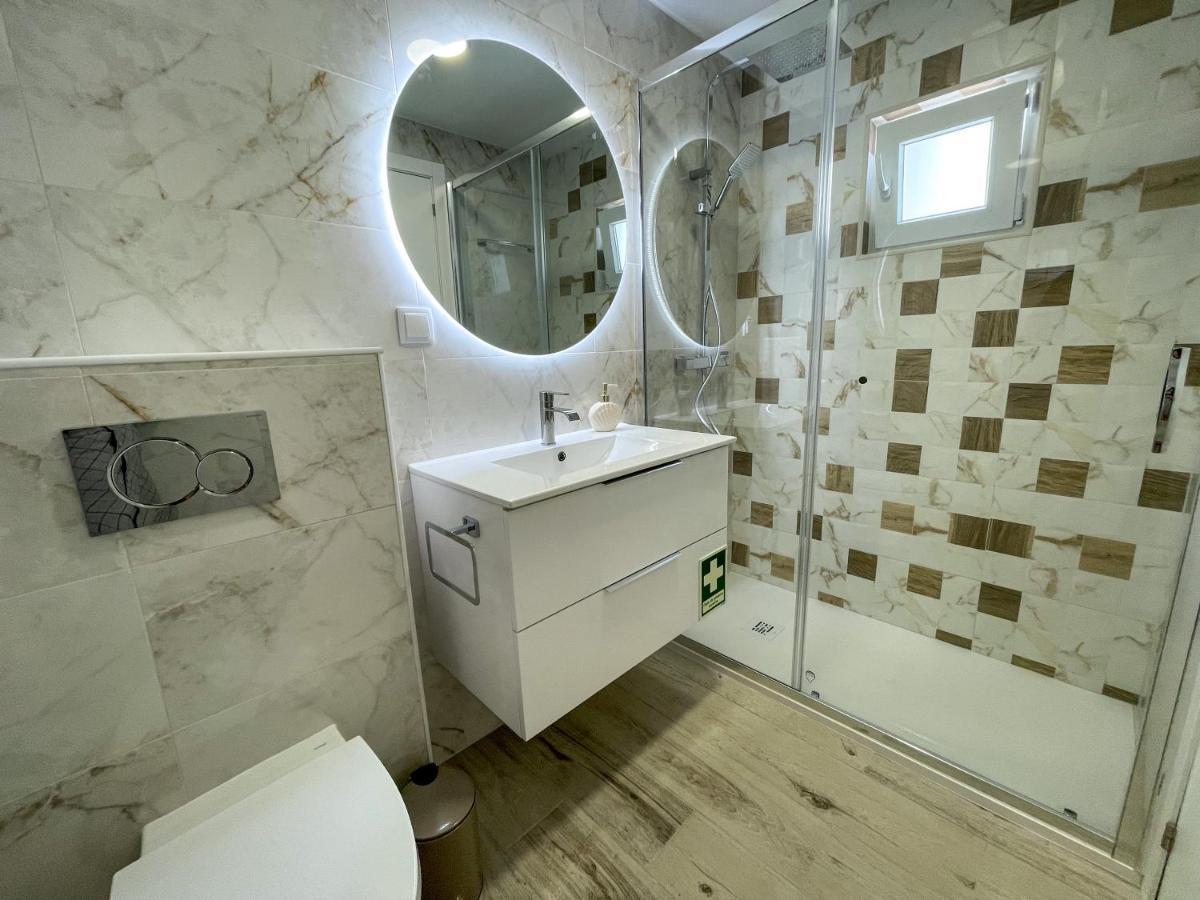 Our Charming House Apartment Портиман Екстериор снимка