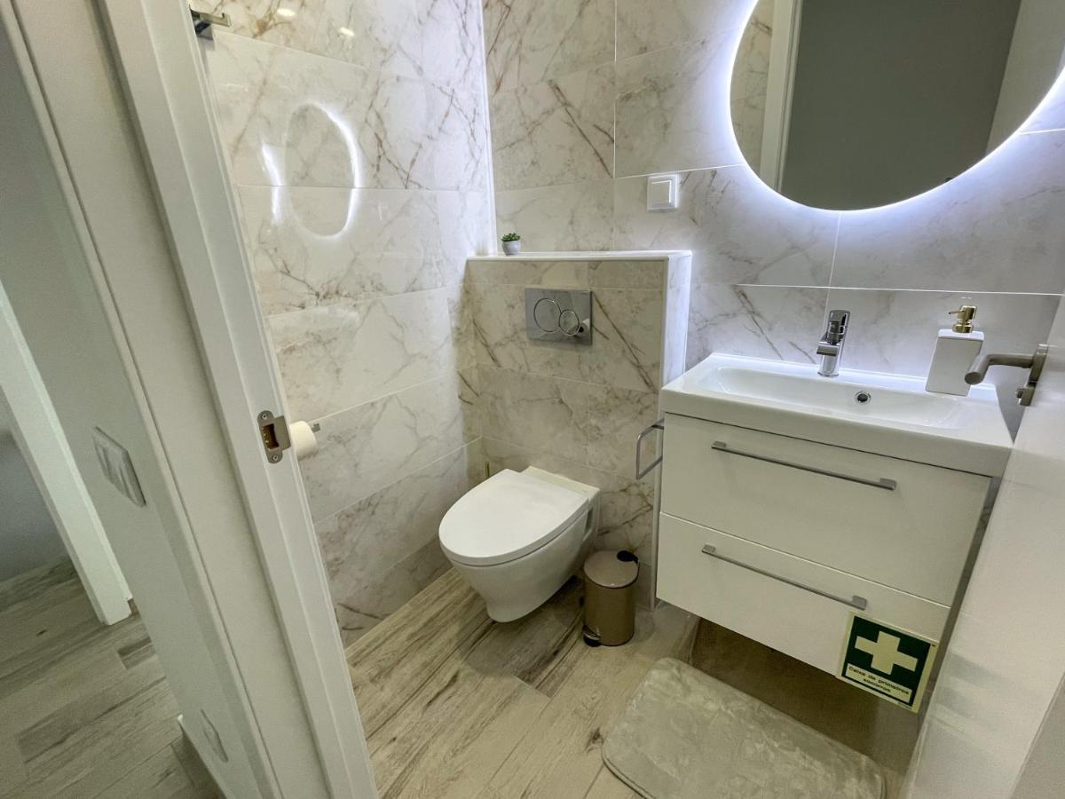 Our Charming House Apartment Портиман Екстериор снимка